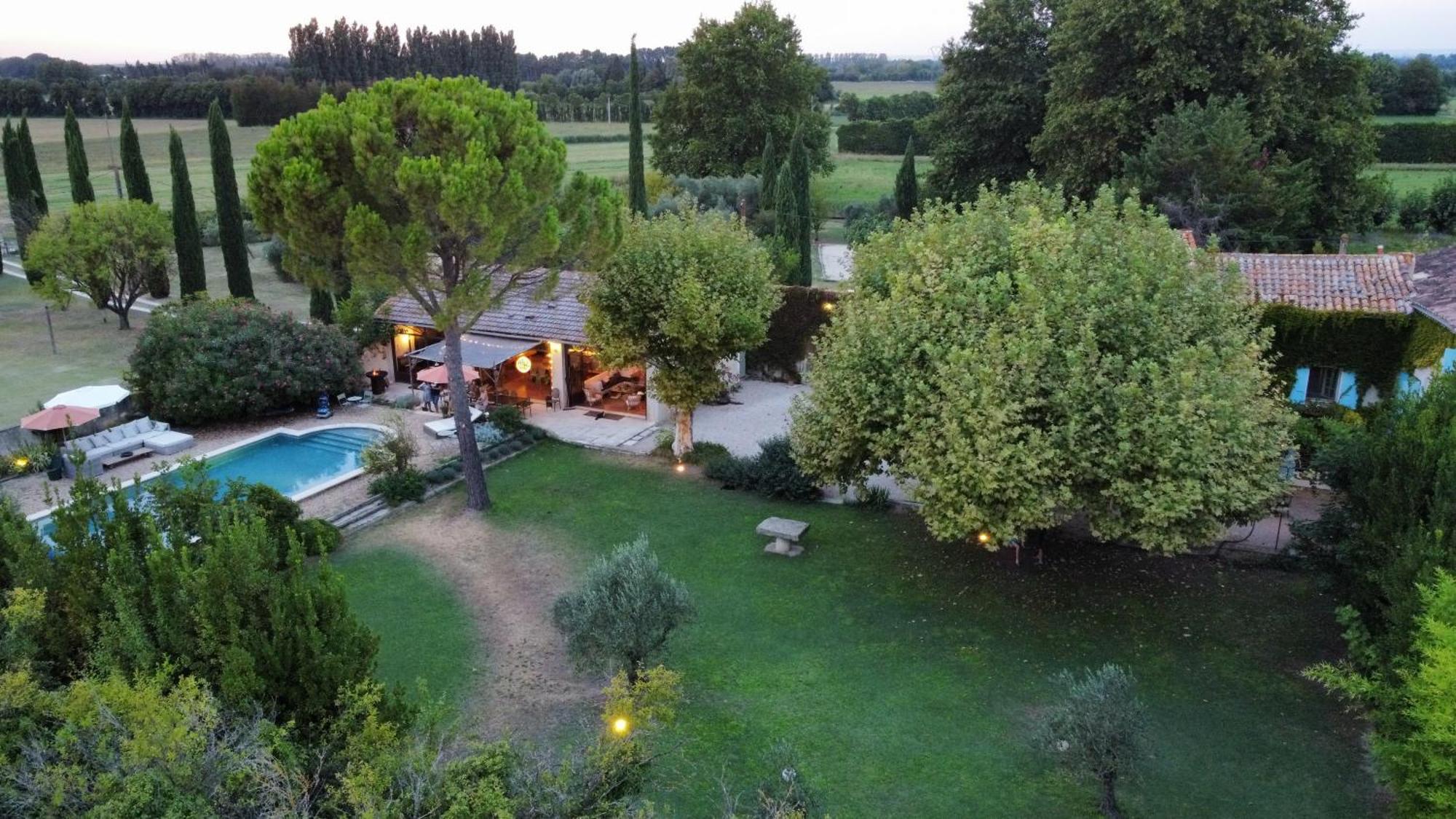 Le Mas Des Perrines Maison D'Hotes Pernes-les-Fontaines Bagian luar foto